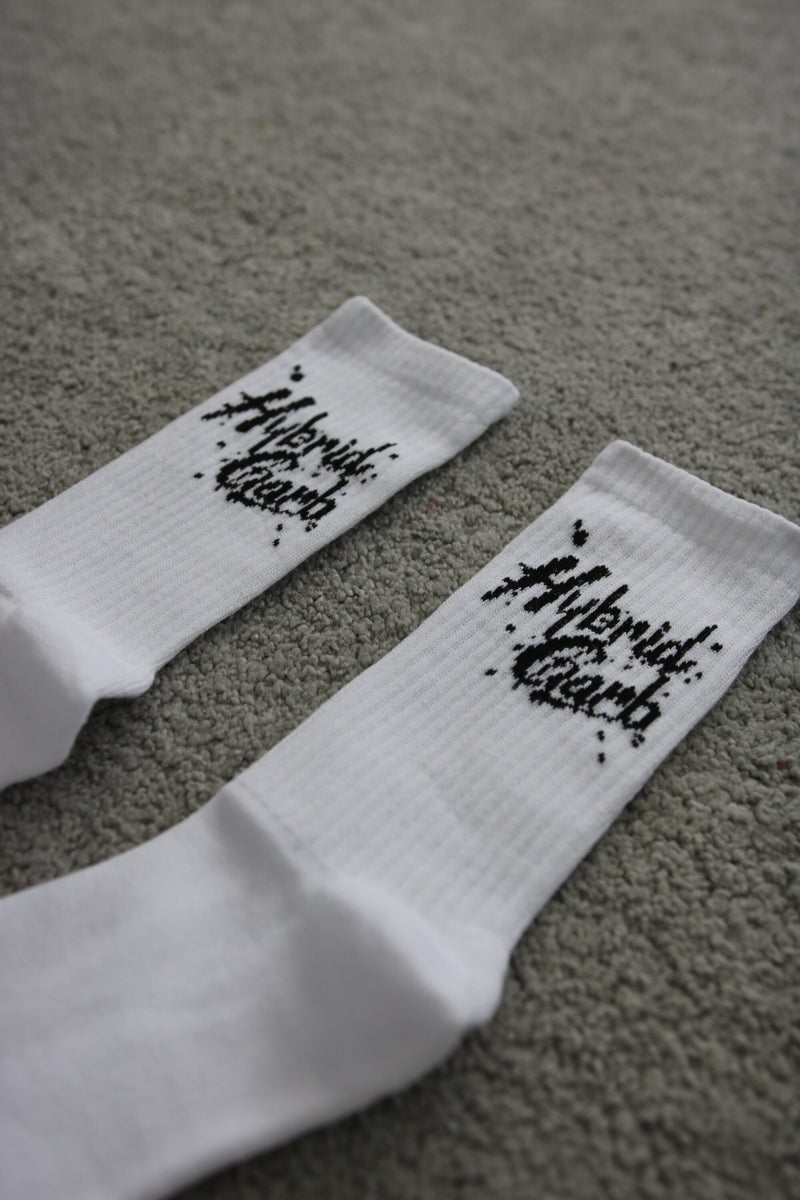 Signature Hybrid Socks